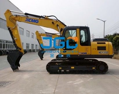 XE135D ο εκσκαφέας συνδέει μπροστινό και πίσω μέρος τους ανώτερους και χαμηλότερους ανεμοφράκτες φεγγιτών αριστερών και δεξιών πορτών