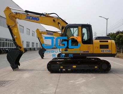 XE135D ο εκσκαφέας συνδέει μπροστινό και πίσω μέρος τους ανώτερους και χαμηλότερους ανεμοφράκτες φεγγιτών αριστερών και δεξιών πορτών