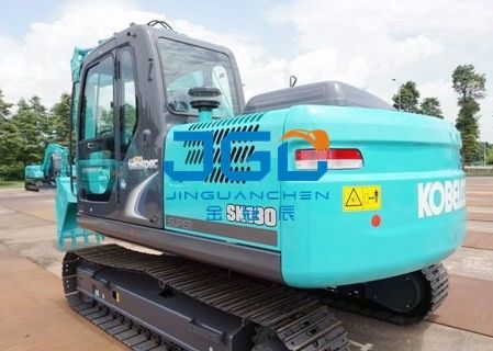 Sk130-8 ανώτερος και χαμηλότερα τοποθετημένος σε στρώματα ανεμοφράκτης φεγγιτών πορτών εκσκαφέων μπροστινό και πίσω μέρος