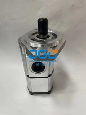 R480LC-9 485 520LC-9 αντλία ανεμιστήρα προσαρμογής εξορυκτικού 31QB-30120 31QB-30130