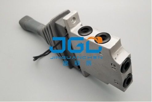 Αεροσκάφος Joystick Pilot Valve Handle 100% υδραυλικό μέρος για μπουλντόζερ