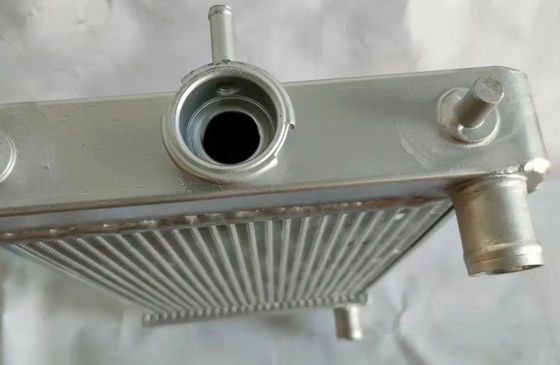 Υψηλής ποιότητας Αλουμίνιο Radiator PC18 Για Excavator Factory Source