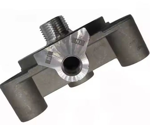 Αρχικό PC200 Excavator Fuel Filter Head 6754-71-6320 6754-71-6340
