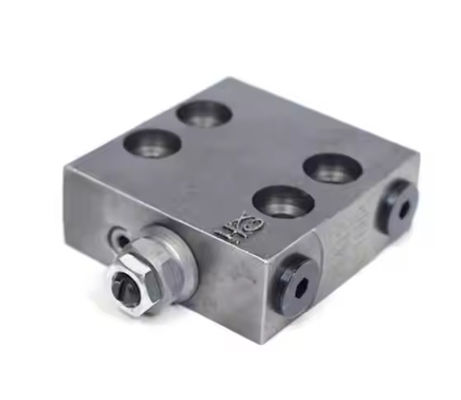 Υδραυλικά εξαρτήματα εκσκαφέα PC130-7 PC160-7 Βαλβίδα ανακούφισης μείωσης 702-21-55100 7022155100 PC118 PC128 PC130 Βαλβίδα μείωσης